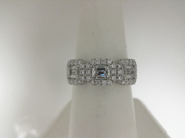 https://www.bsa-images.com/ackermanjewelers/AckermanJ/Inbox/130-02740.jpg