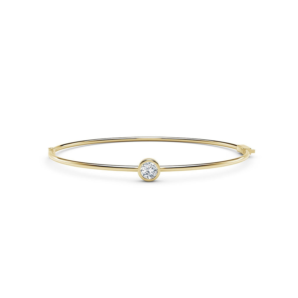 Forevermark 18 Karat Yellow Gold Tribute Bangle Bracelet With One 0.30Ct Forevermark Round Diamond
Fm 2111297