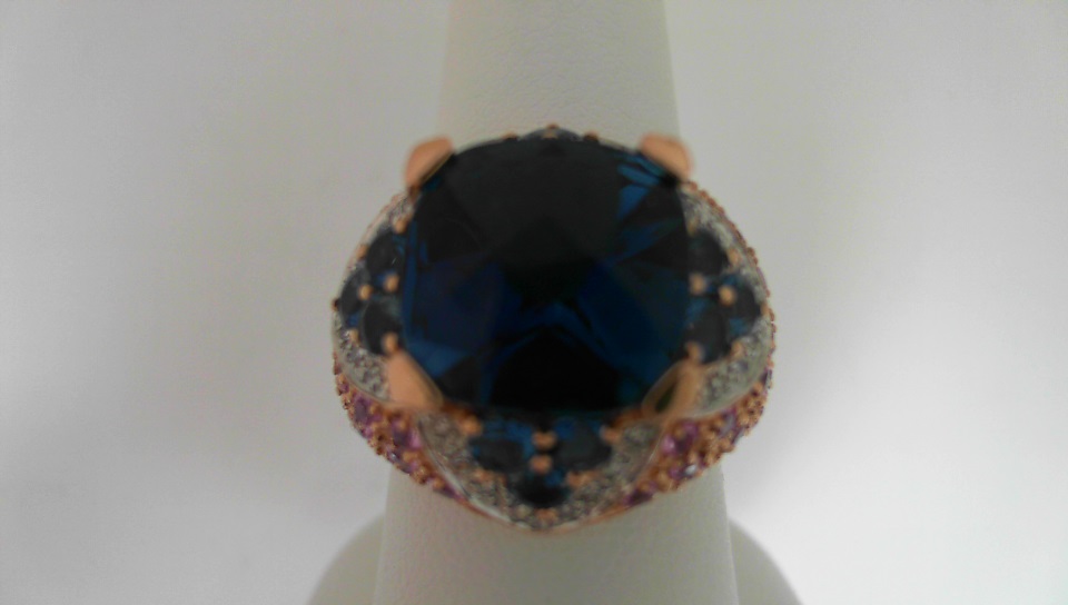 Estate 14 Karat Rose Gold Fashion Ring With 12.00X12.00Mm Square Cushion London Blue Topaz And 12=3.00Mm Round Blue Topaz 42 Round Pink Topaz And 32 Single Cut Diamonds 0.16CTW