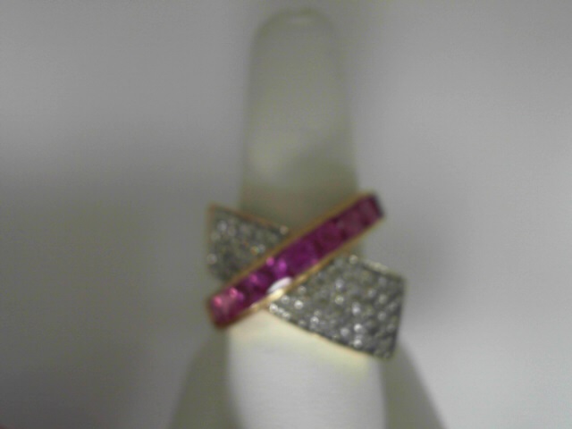 Estate14 Karat Yellow Gold Bypass Fashion Ring With pink Spinel Approx 2.15Ctw and Diamond Approx 0.80Ctw