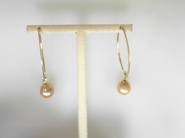 Estate14 Karat Yellow Gold  2=7.50mm Round Golden Pearl Dangle Earrings

Please Keep In Mind That When Buying Estate Items You Are Purchasing Something That Is Pre-Loved.  Most Estate Items Show Signs Of Wear, But That Is Also What Makes Them So Unique.