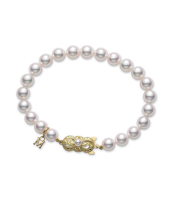 Mikimoto 18 Karat Yellow Gold Bracelet With  6.5 - 7.0 mm A Quality Pearl  7 Inch