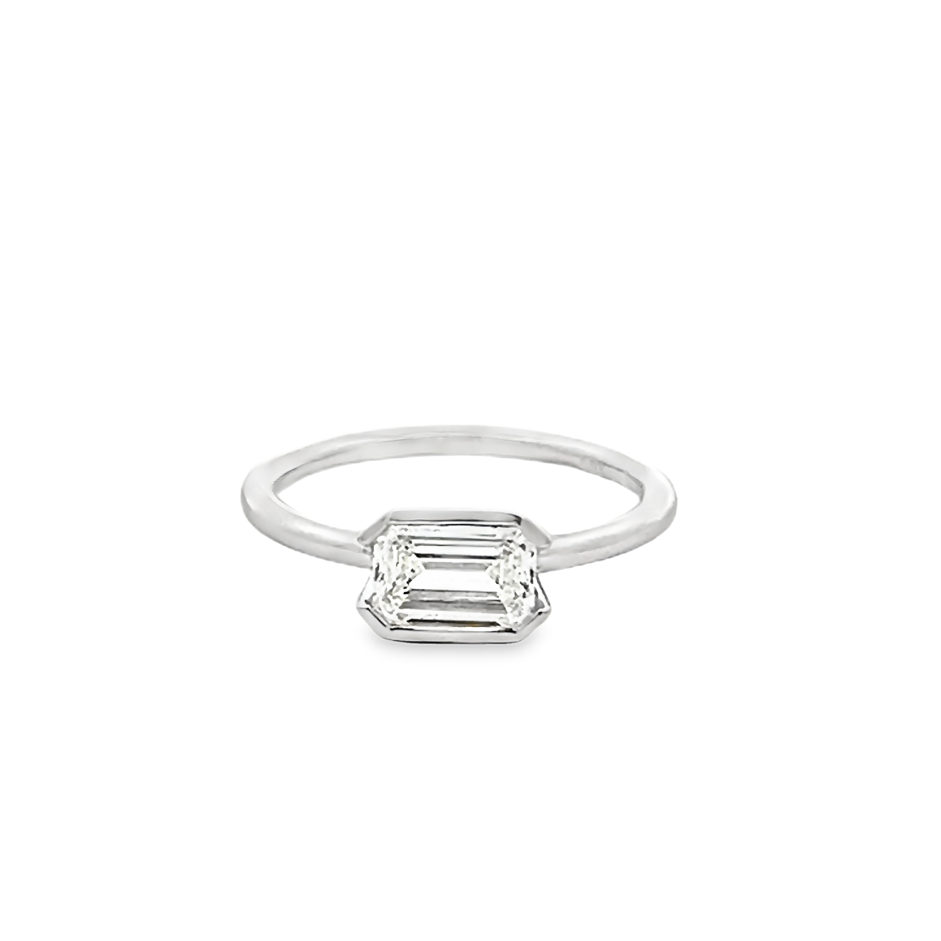 18k White Gold Emerald Cut Engagement Ring