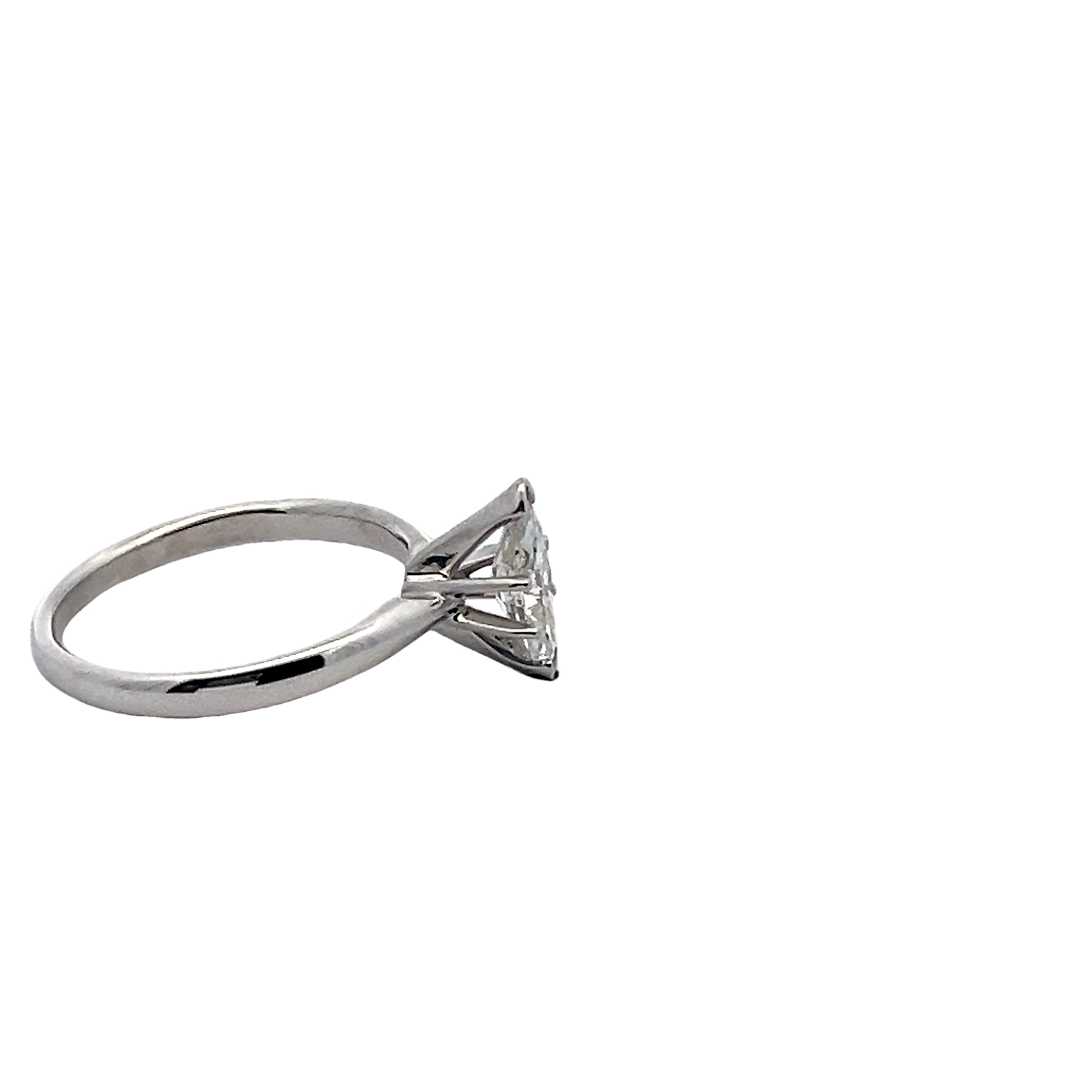 14k White Gold Diamond Engagement Ring