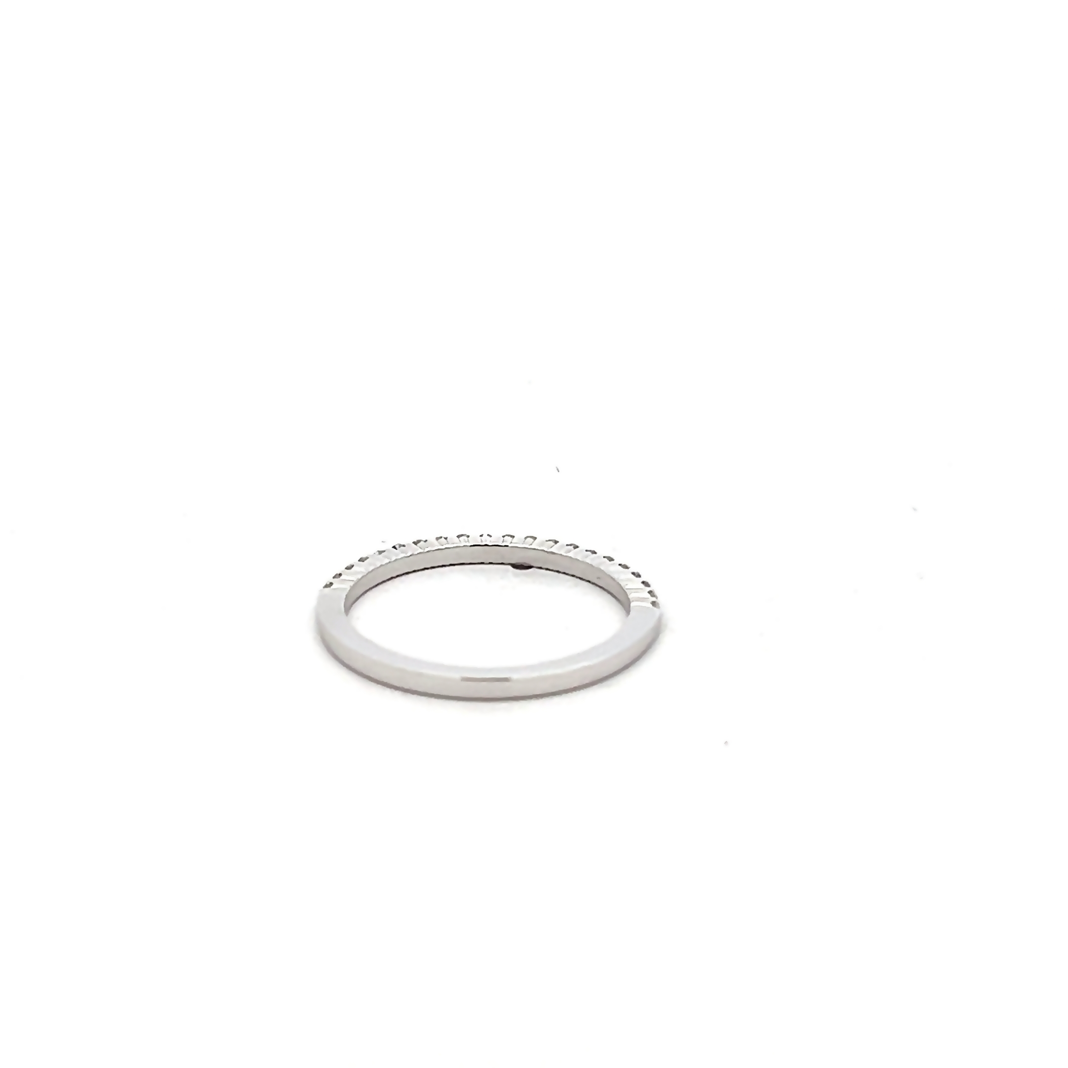 14k White Gold Diamond Wedding Band