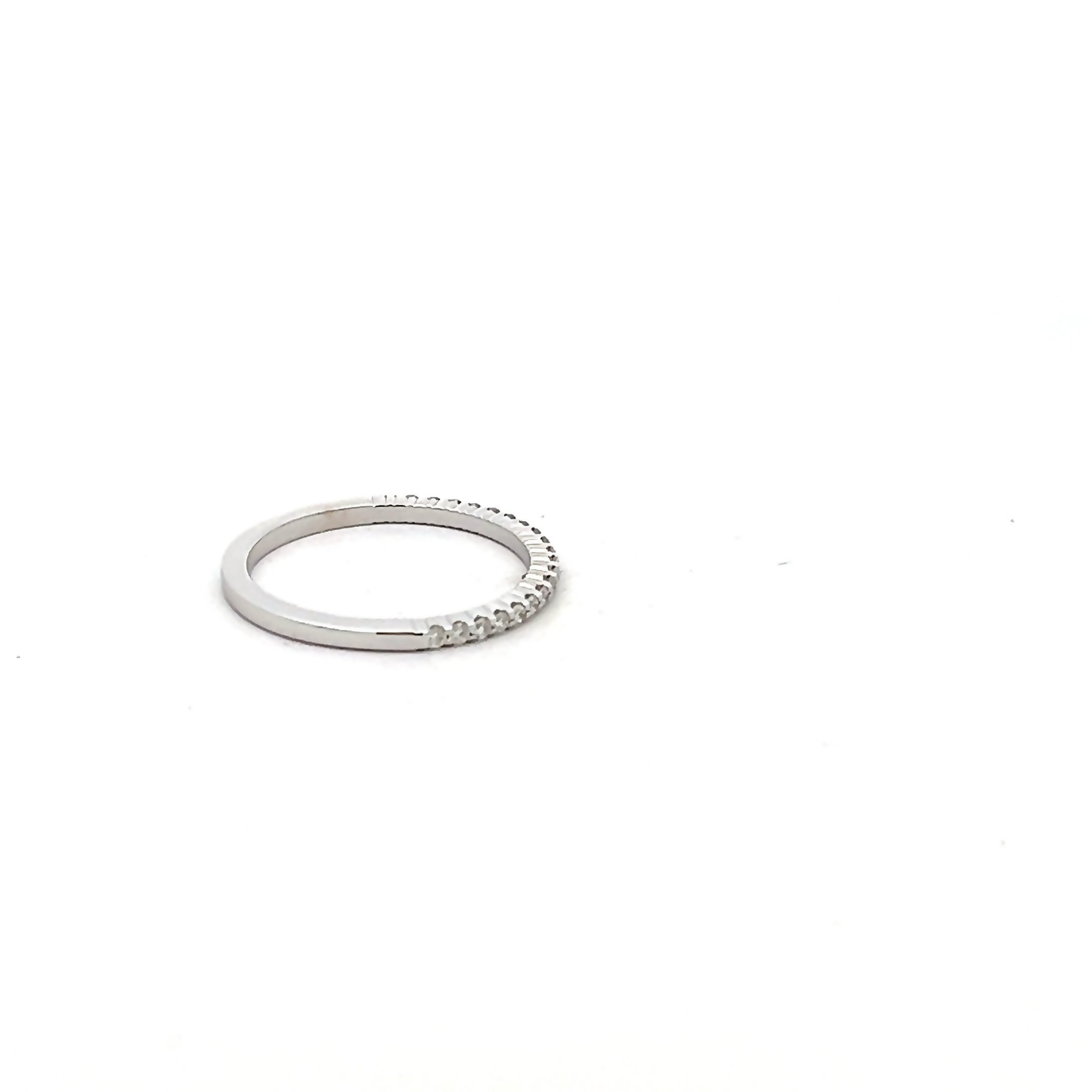 14k White Gold Diamond Wedding Band