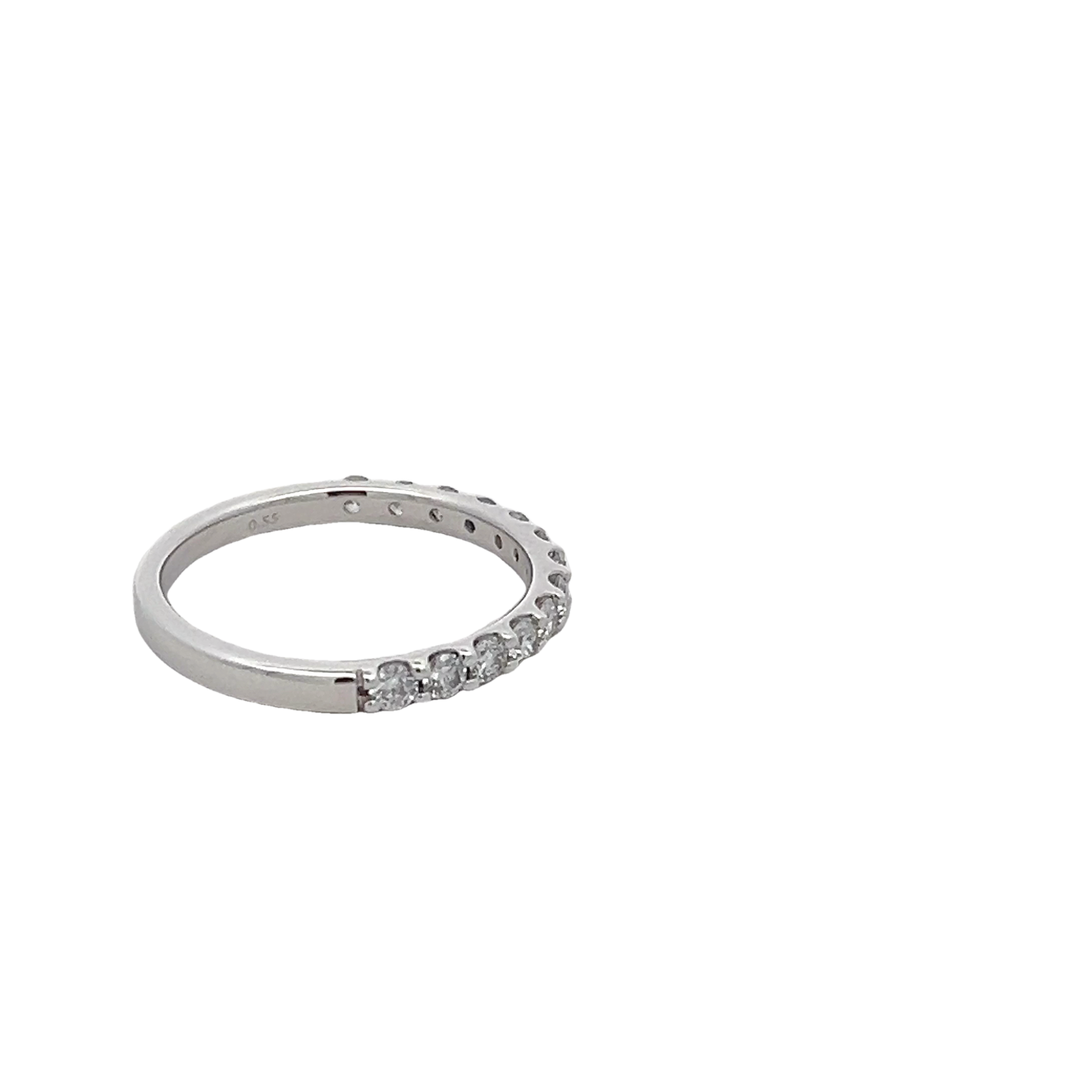 14k White Gold Diamond Wedding Band