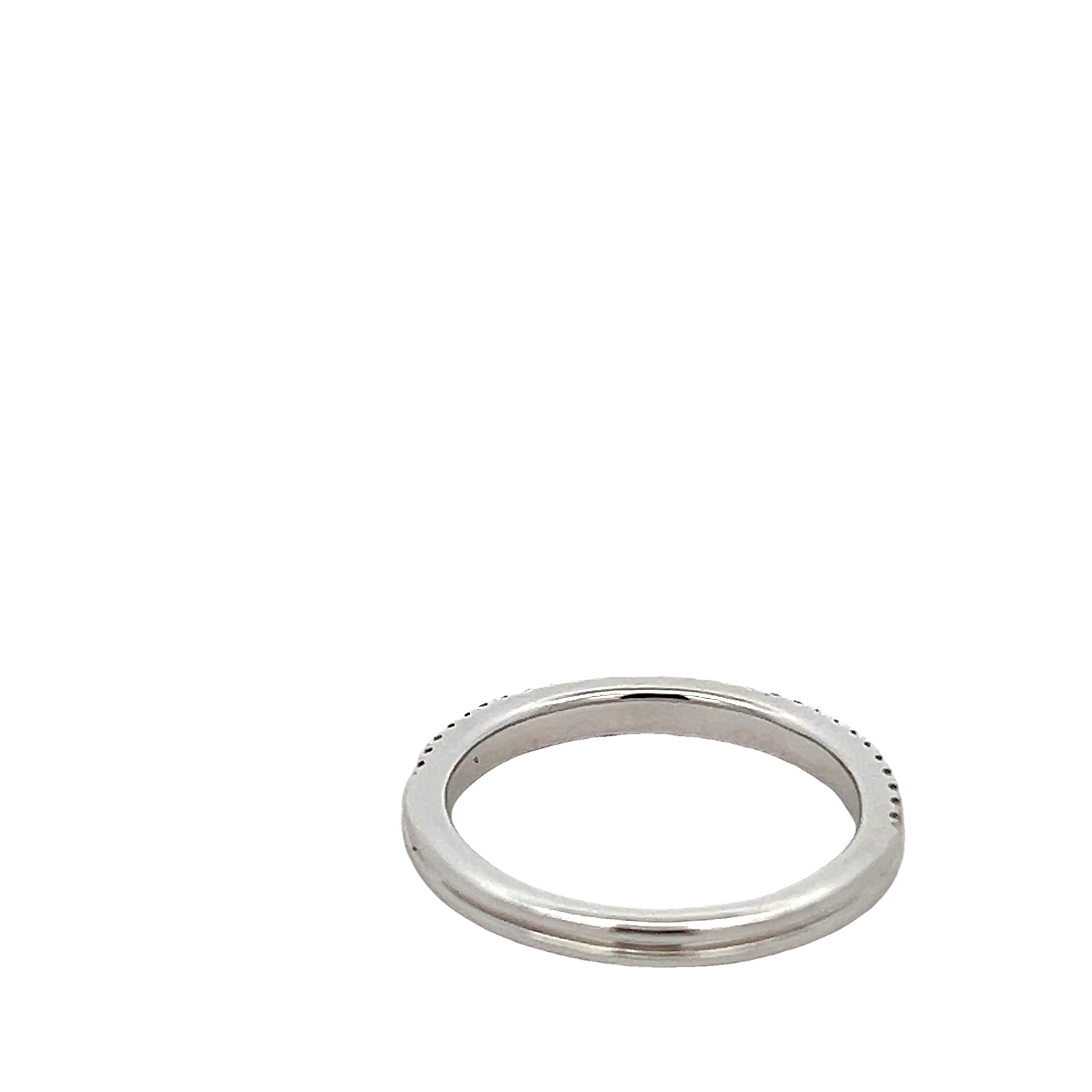 14k White Gold Diamond Wedding Band