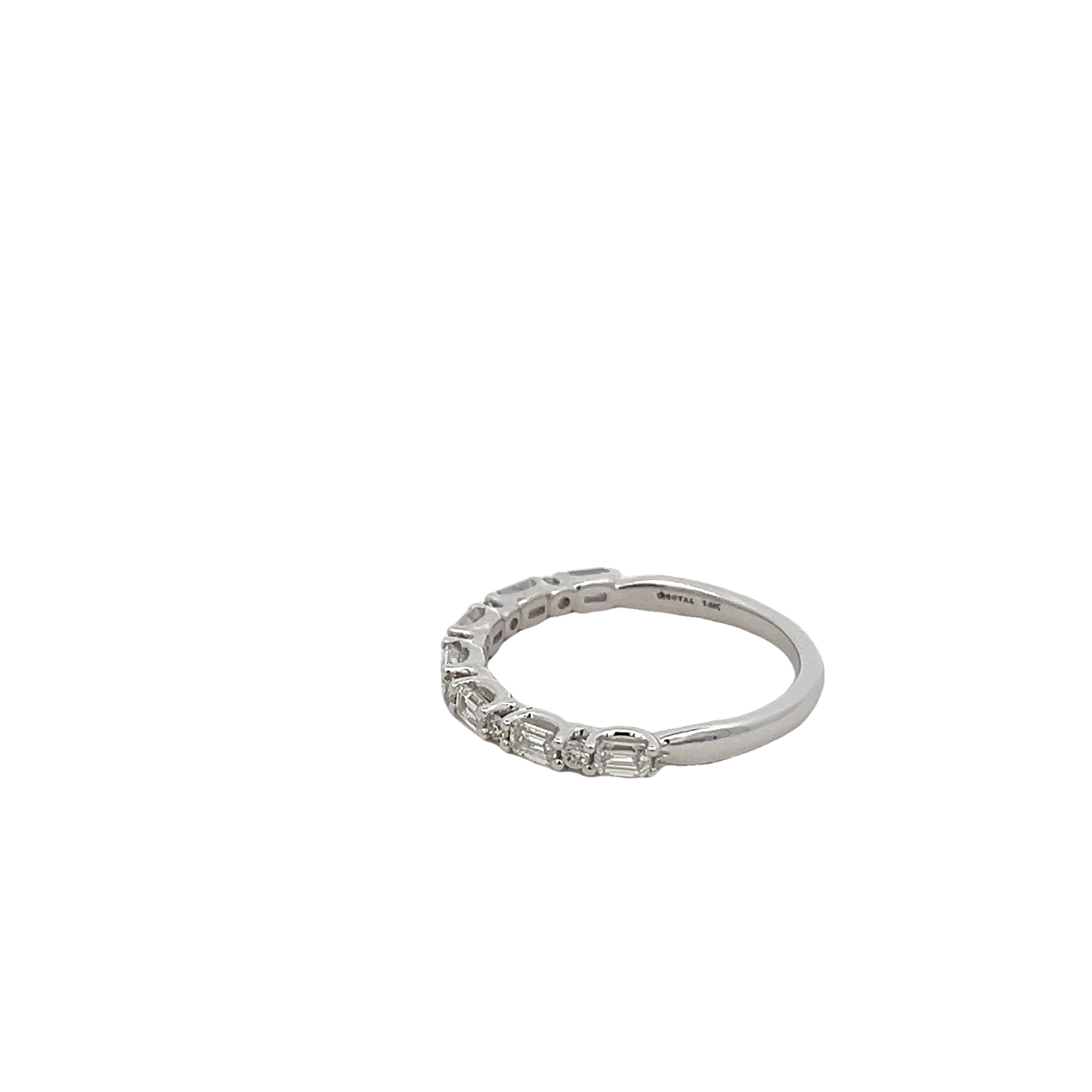 14k White Gold Diamond Wedding Band