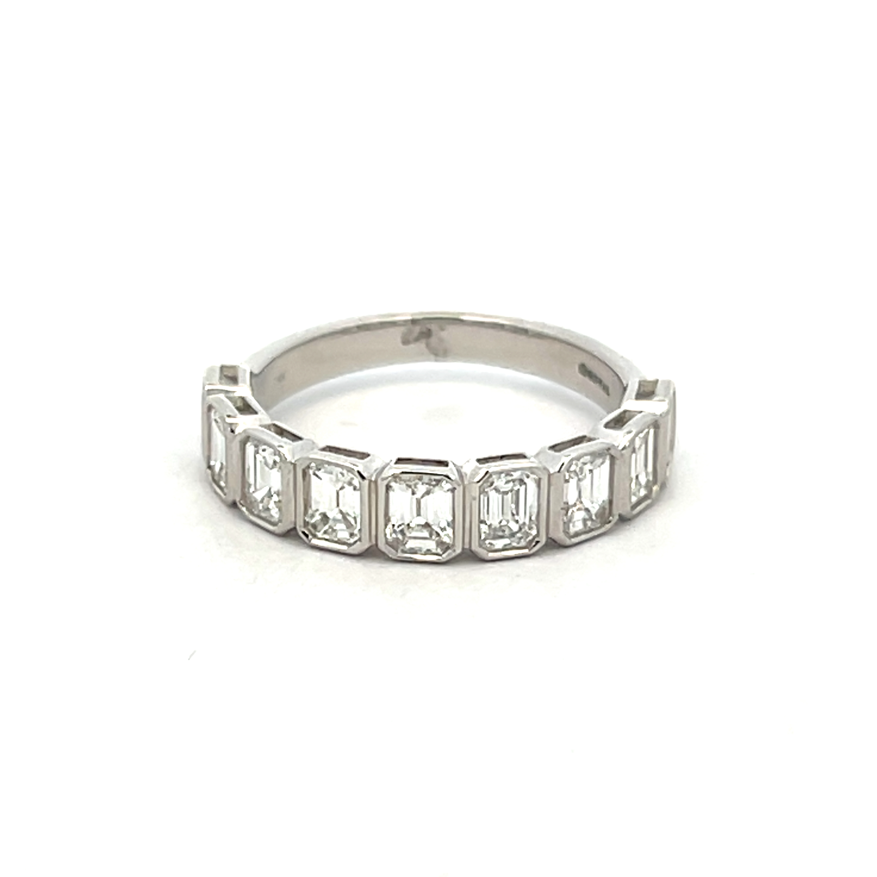 14k White Gold Emerald-cut Diamond Wedding Band