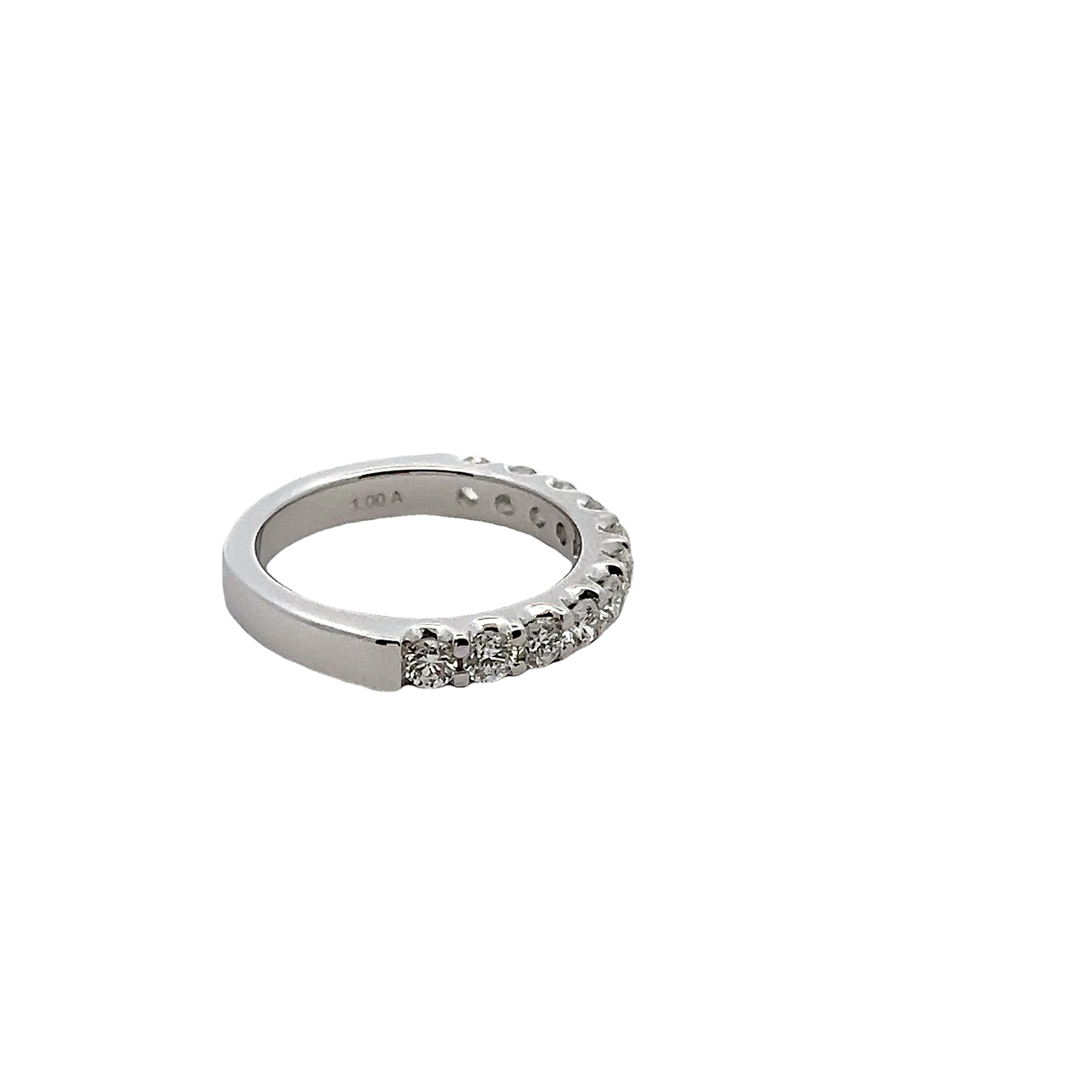 14k White Gold Diamond Wedding Band