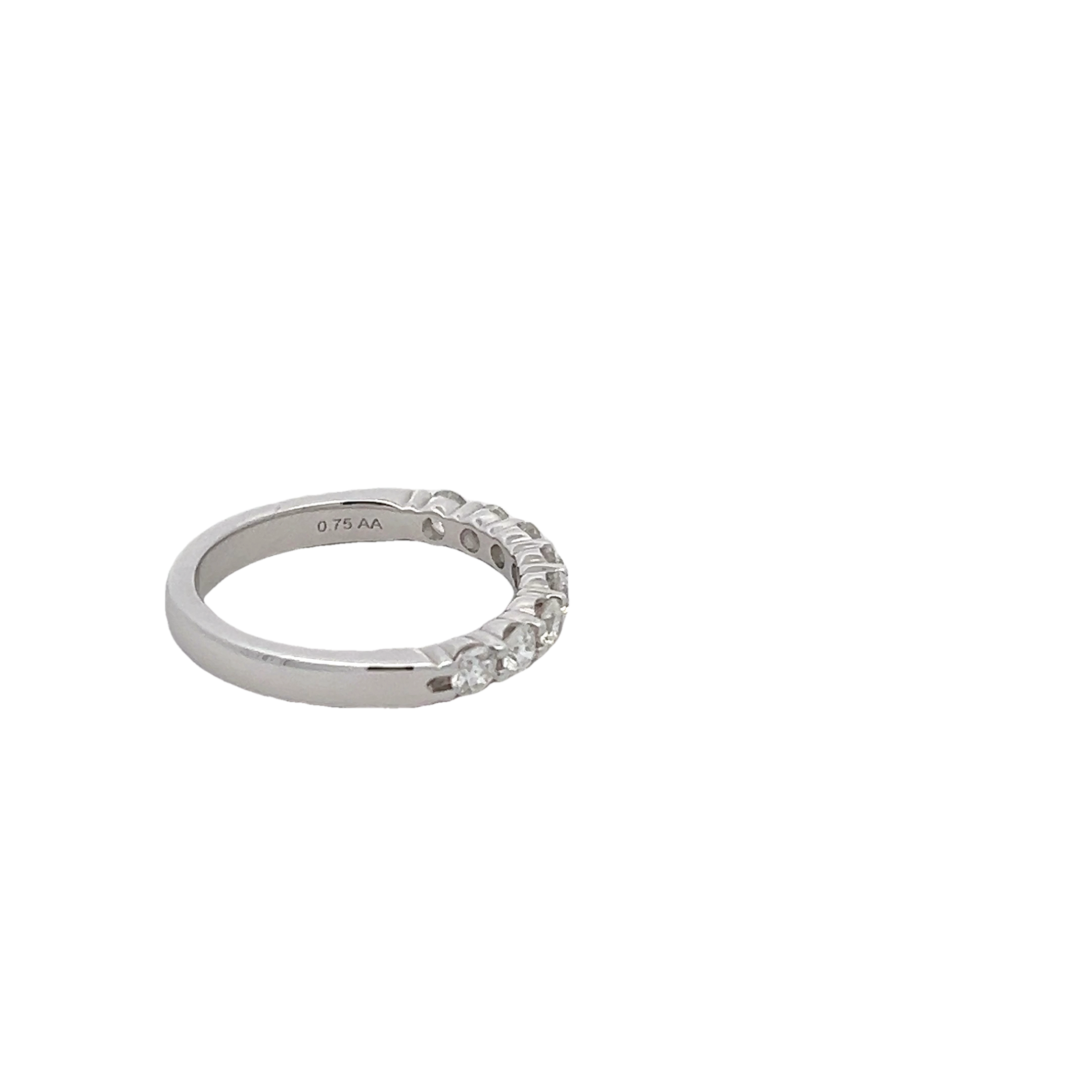 14k White Gold Diamond Wedding Band