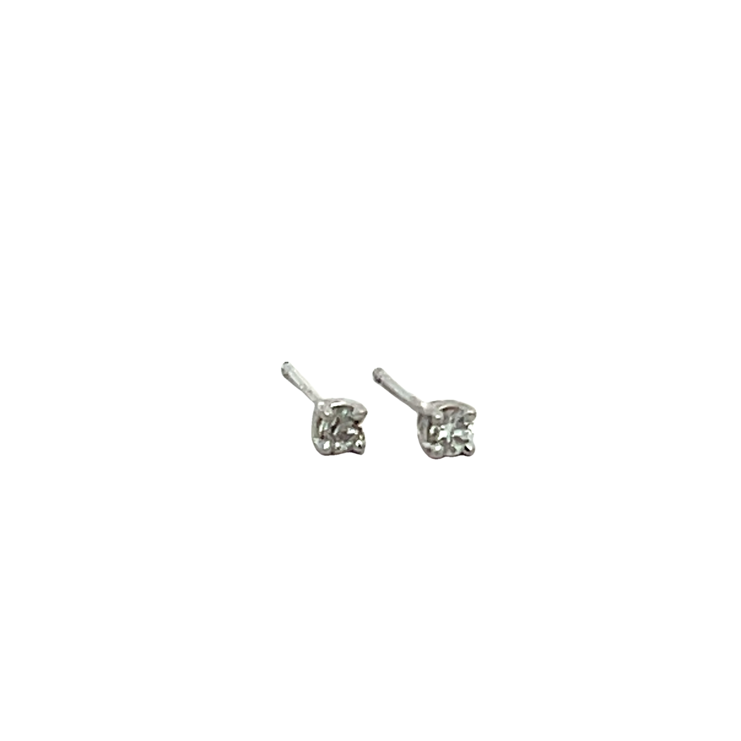 14k White Gold Diamond Stud Earrings