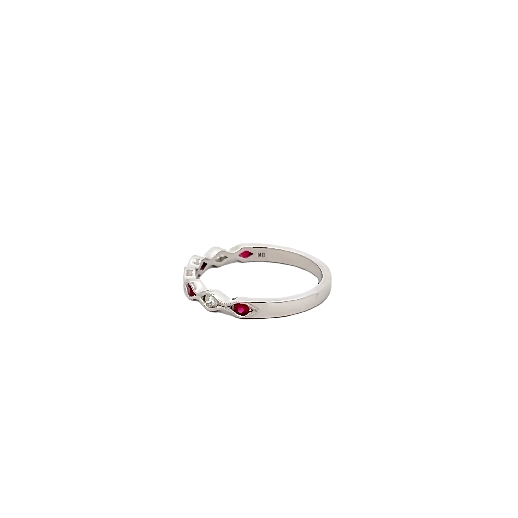 14k White Gold Ruby Fashion Ring