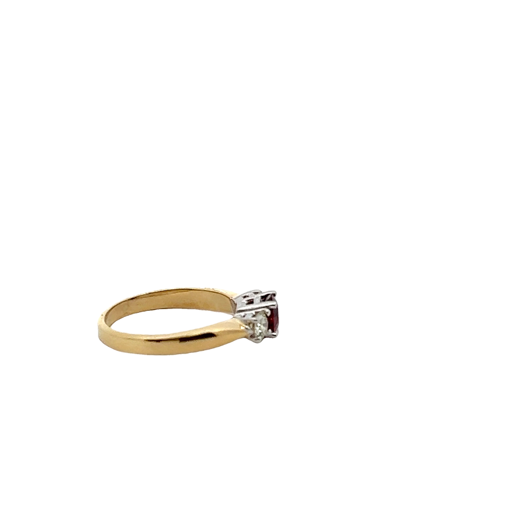 14k Yellow Gold Garnet And Diamond Ring