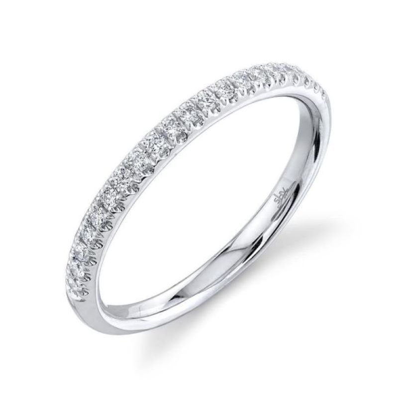 14k White Gold Diamond Wedding Band