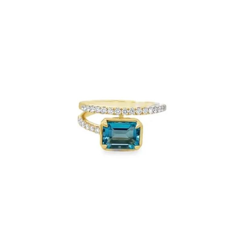 14k Diamond & Blue Topaz Ring