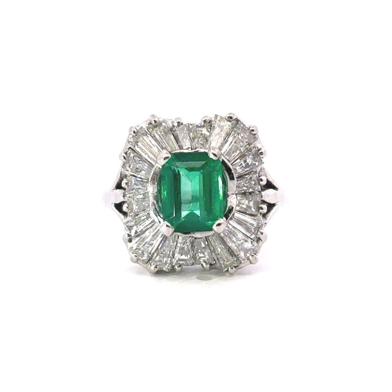 14k Diamond And Emerald Ring