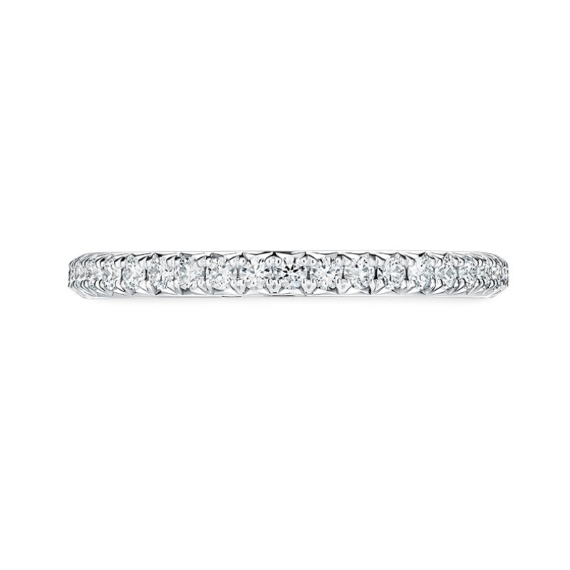 HEARTS ON FIRE Vela French Cut Pavé Wedding Band