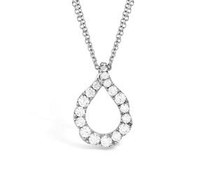 HEARTS ON FIRE Lorelei Crescent Diamond Pendant Necklace