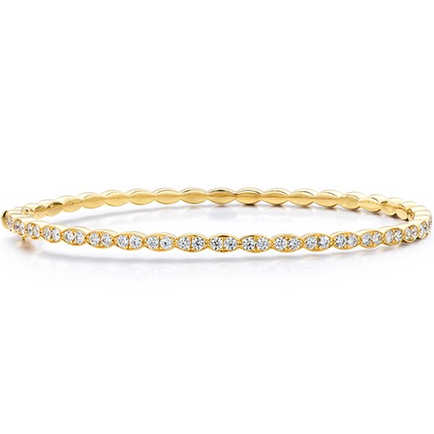 HEARTS ON FIRE: LORELEI FLORAL DIAMOND BANGLE