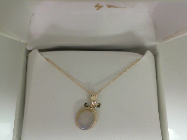 14KY Opal Pendant Necklace