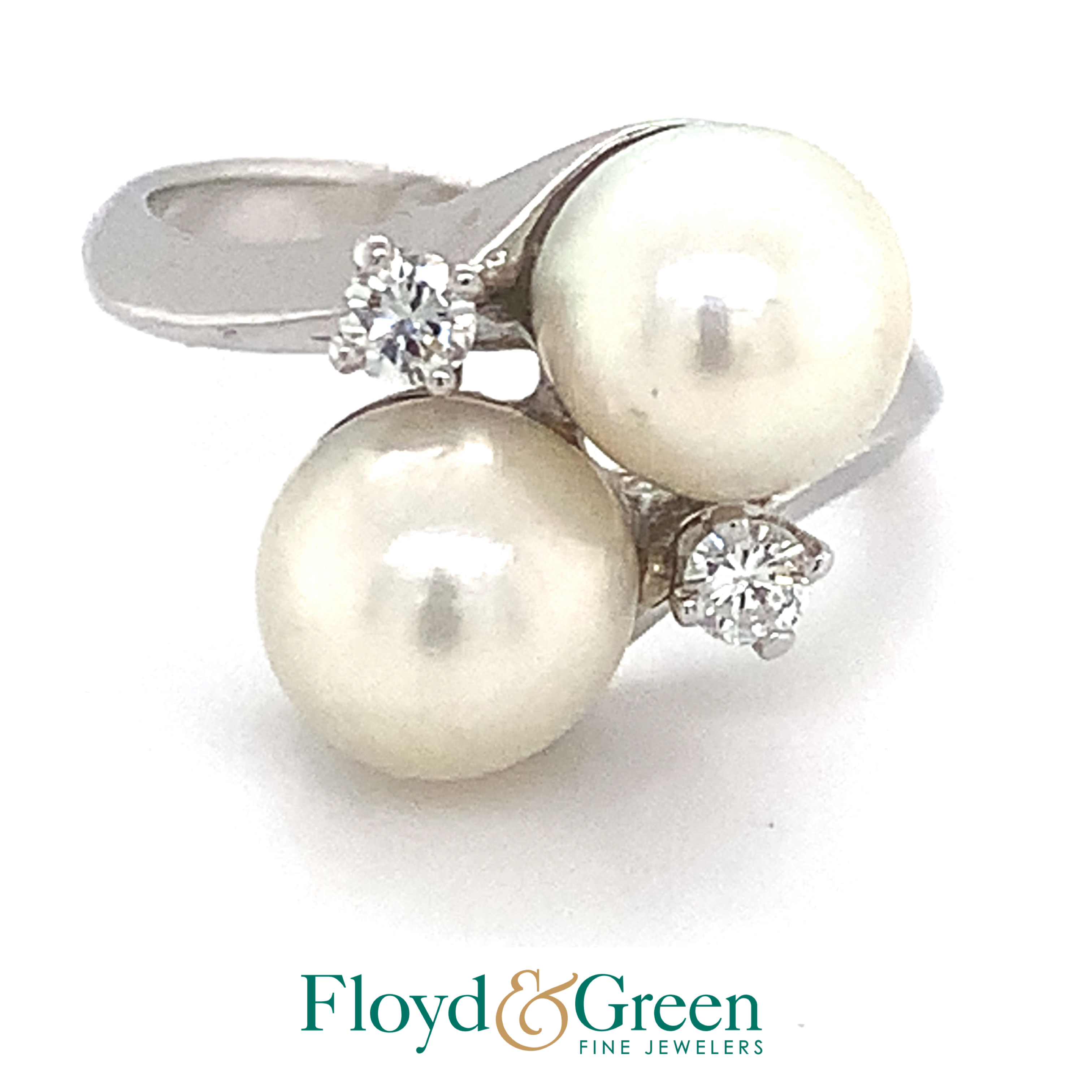 Pearl & Diamond Ring