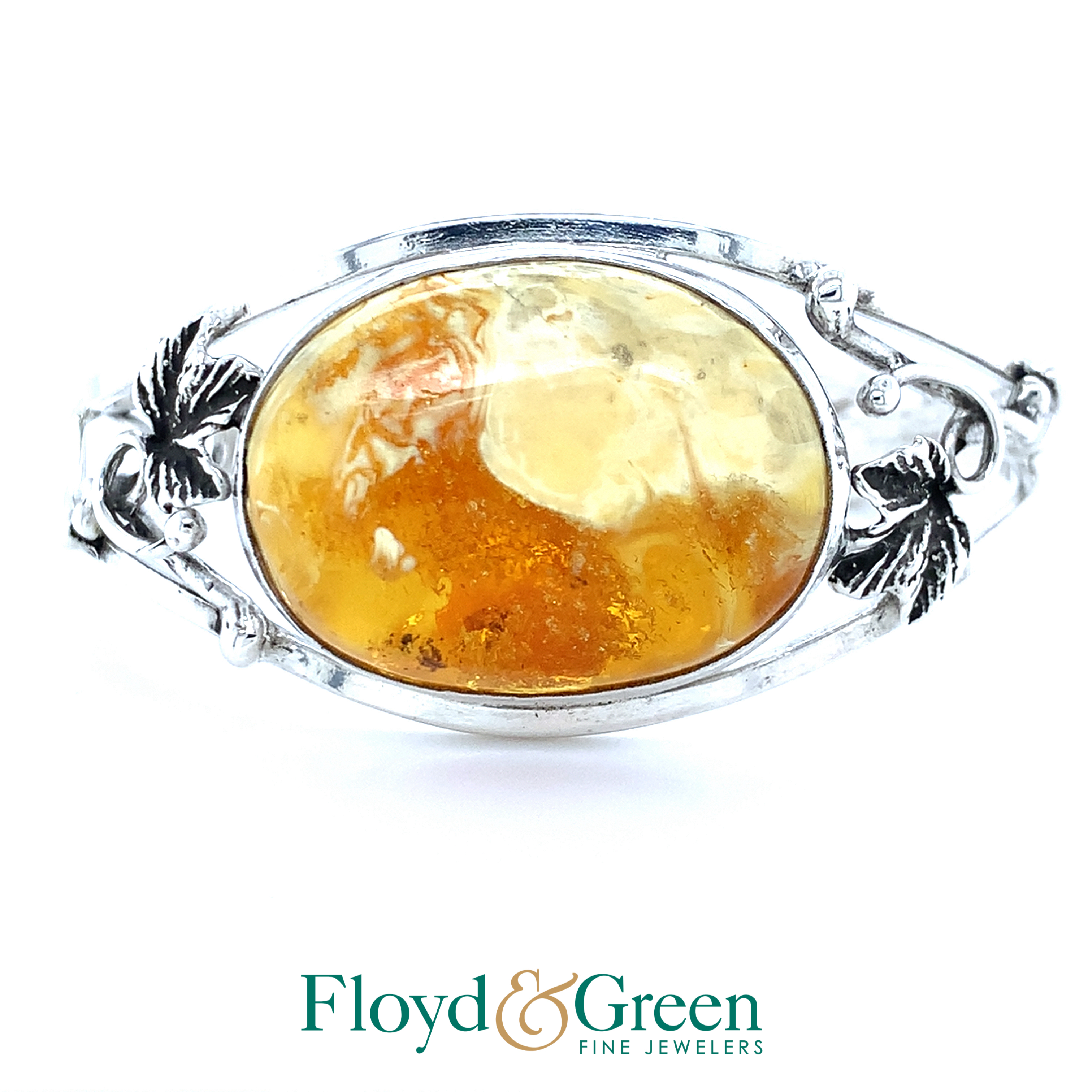 Sterling Silver Bracelet with Oval Creamy Yellow Glass Stone, 25.5g