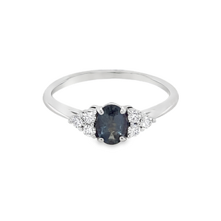 14K WHITE GOLD RING SIZE 7 WITH ONE = 0.45CT OVAL NATURAL ALEXANDRITE AND 6 = 0.17TW ROUND G-H I1 DIAMONDS