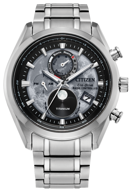 GENTS CITIZEN 'TSUKI-YOMI A-T' TITANIUM RADIO CONTROLLED ECO DRIVE WATCH