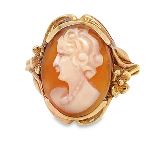 10K YELLOW GOLD CAMEO ESTATE RING FINGER SIZE 7.75 (TOTAL GRAM WEIGHT: 4.888) (ESTATE ITEM:  ALL SALES FINAL  AS IS  NO WARRANTY)