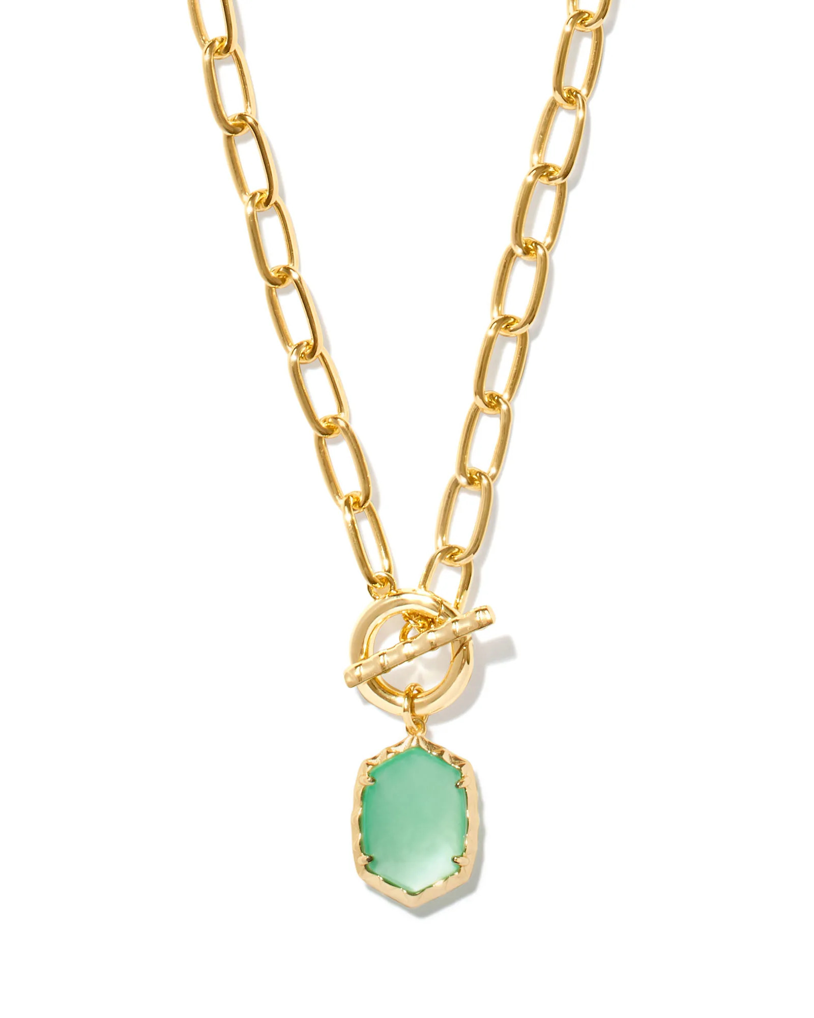 https://www.bsa-images.com/jimkryshak_jewelers/images/Kendra-Scott-Daphne-Link-Necklace-Gold-Light-Green-Mother-Of-Pearl-00.jpg