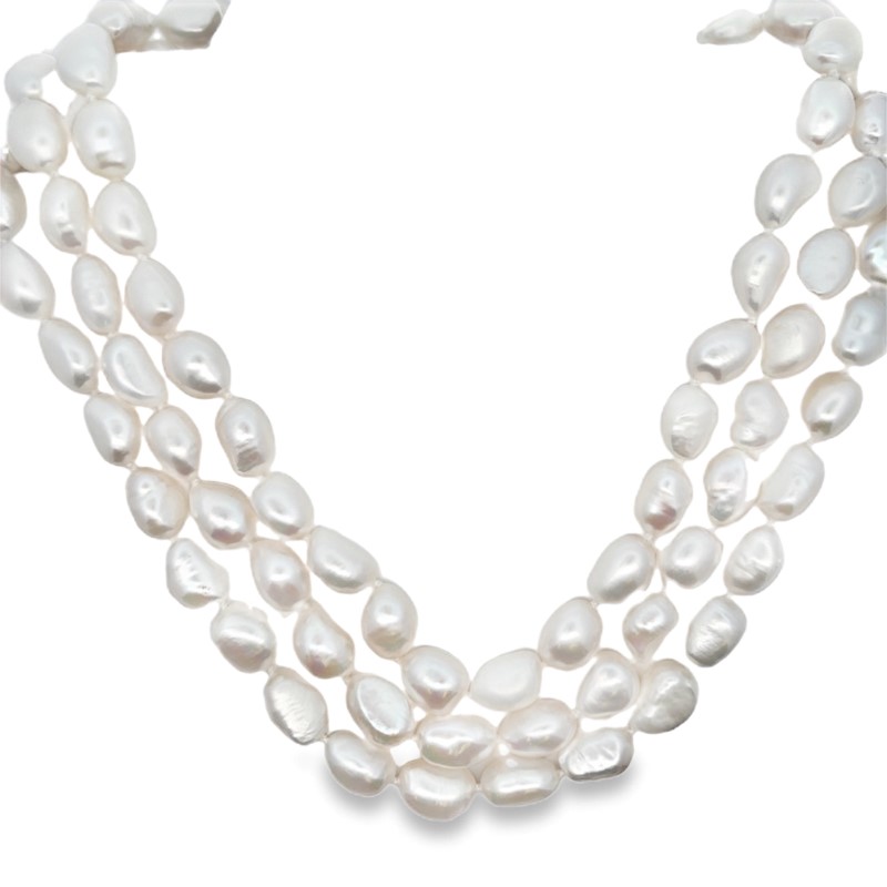 3 Strand White Pearl Necklace