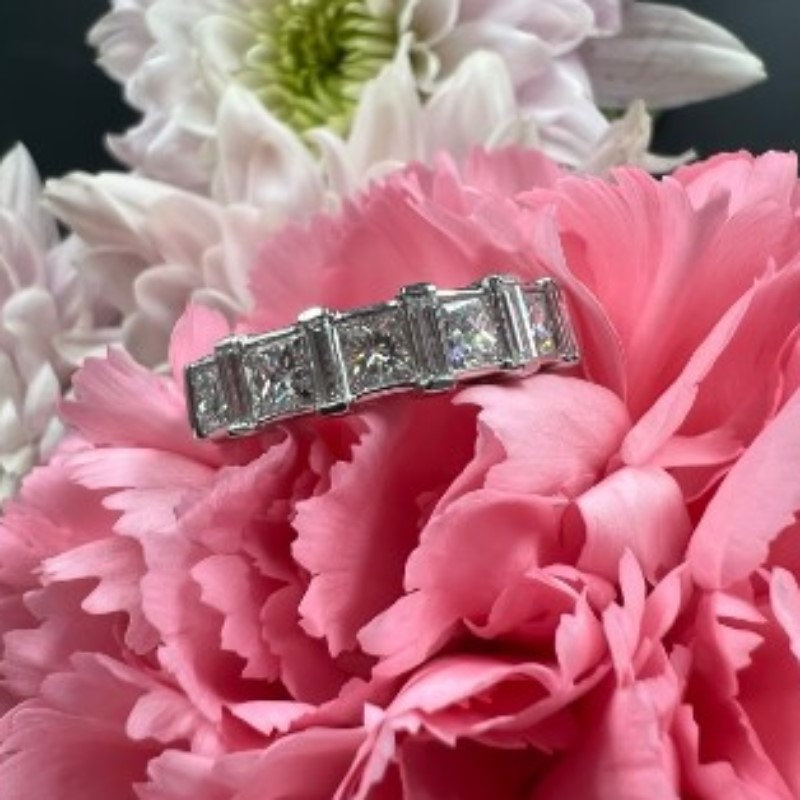 1.25ct Diamond Wedding Band