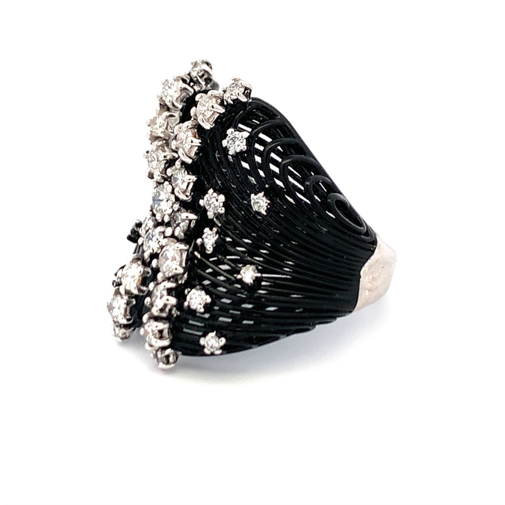 Giloro 18K Black Gold Freeform Diamond Ring