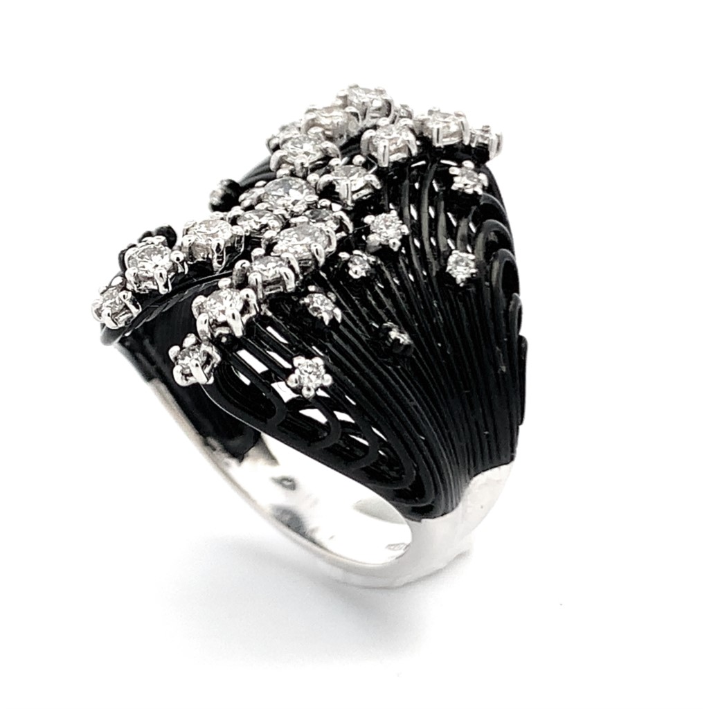 Giloro 18K Black Gold Freeform Diamond Ring