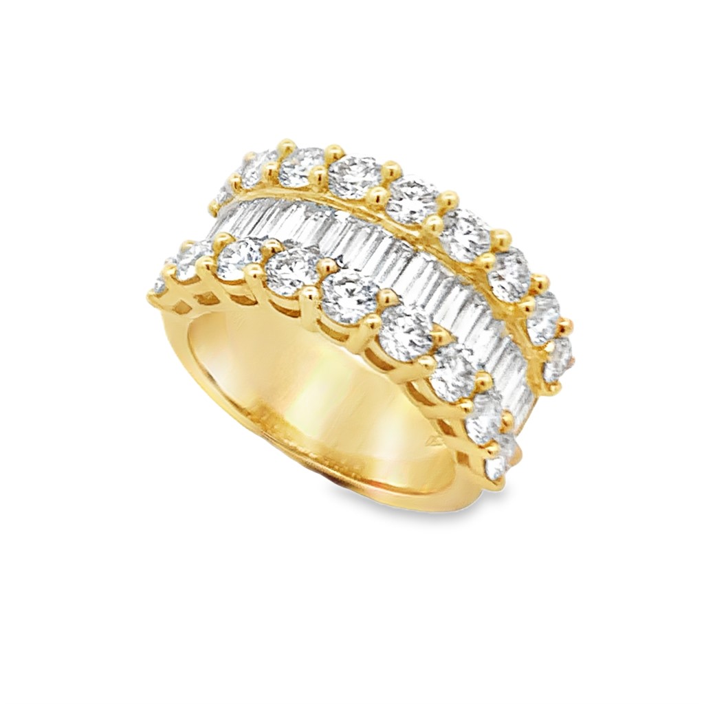 18K Yellow Gold Wide Baguette and Round Diamond Ring