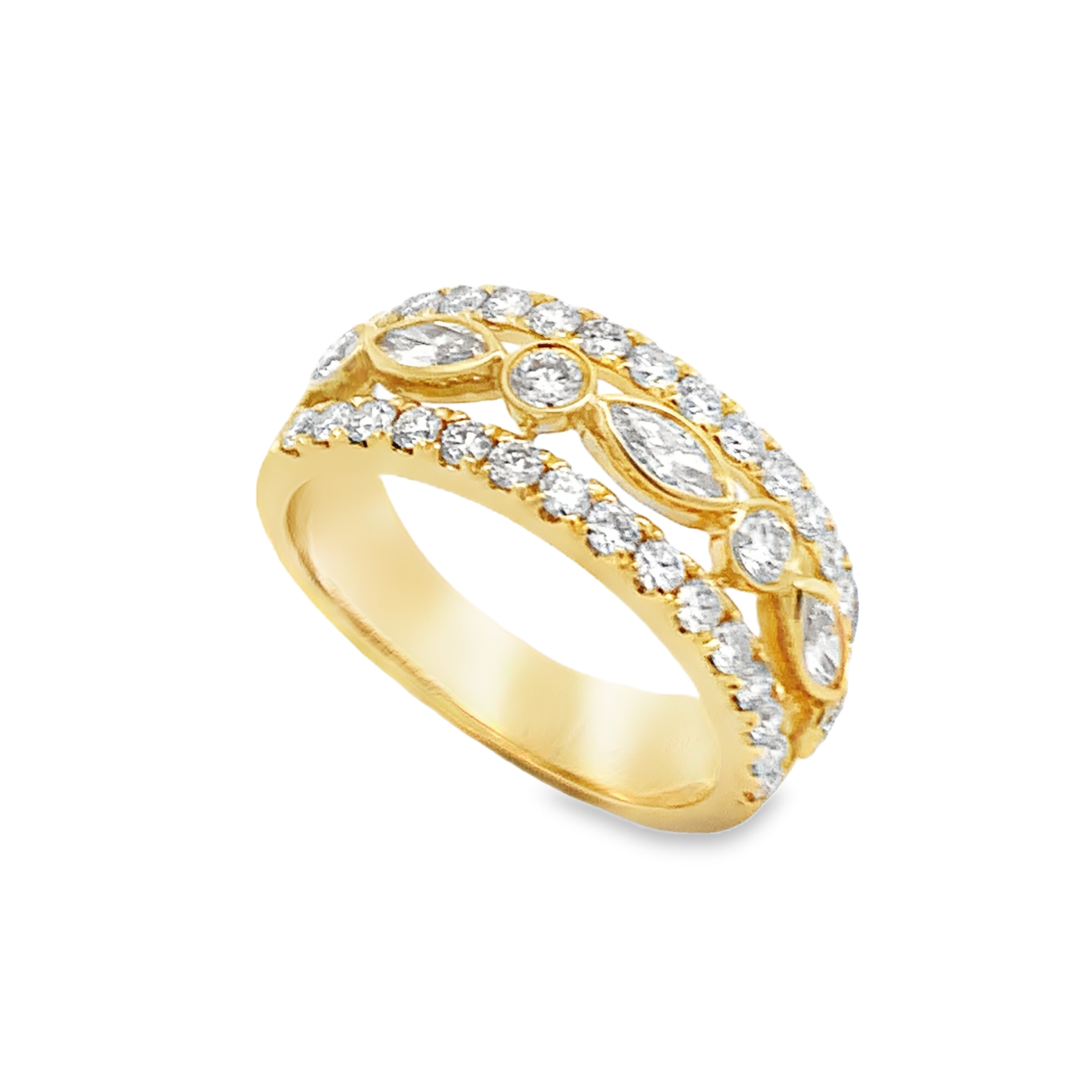 18K Yellow Gold Alternating Shape Diamond Ring