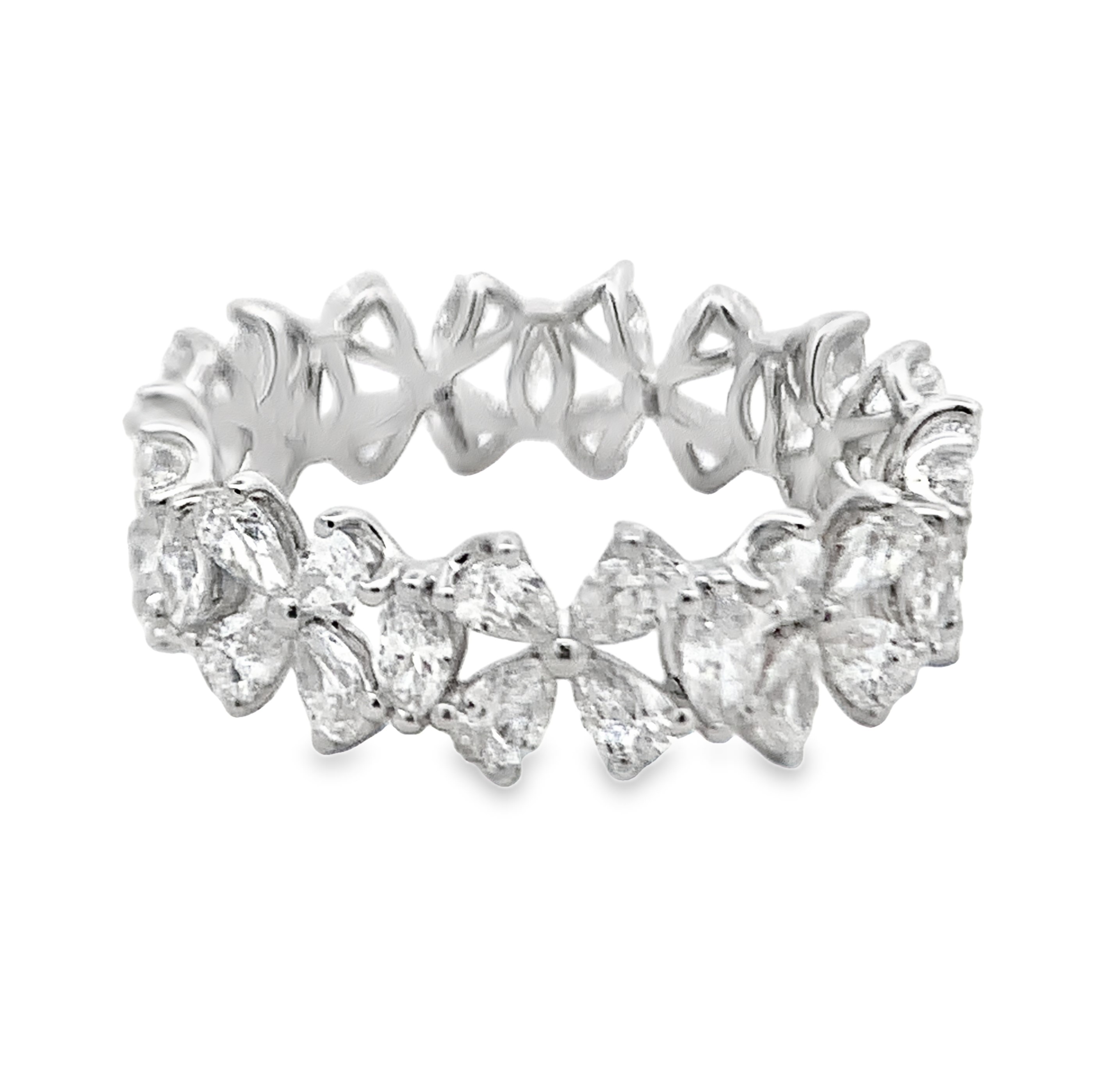 18K White Gold Flower Motif Diamond Eternity Band