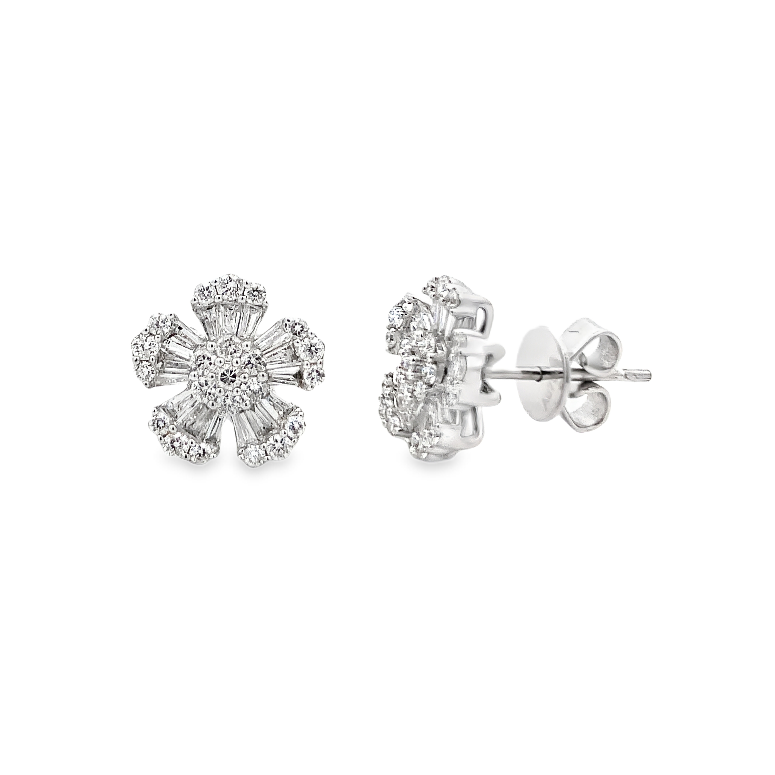 18K White Gold Diamond Flower Studs