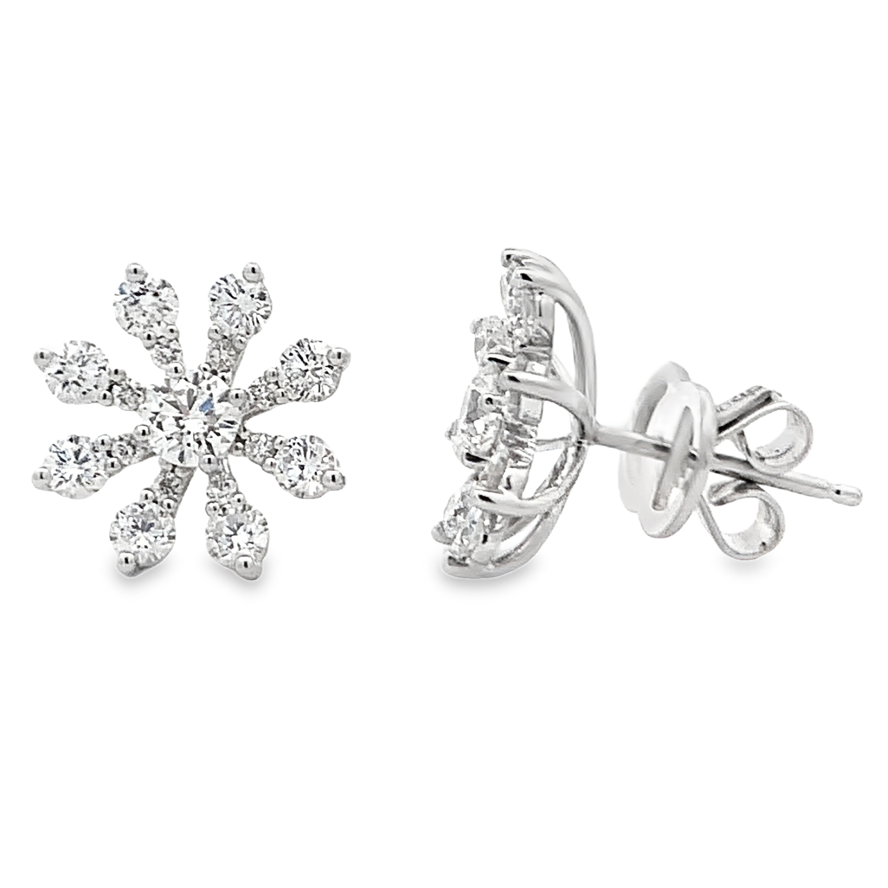 Damaso 18K White Gold Large Diamond Flower Studs