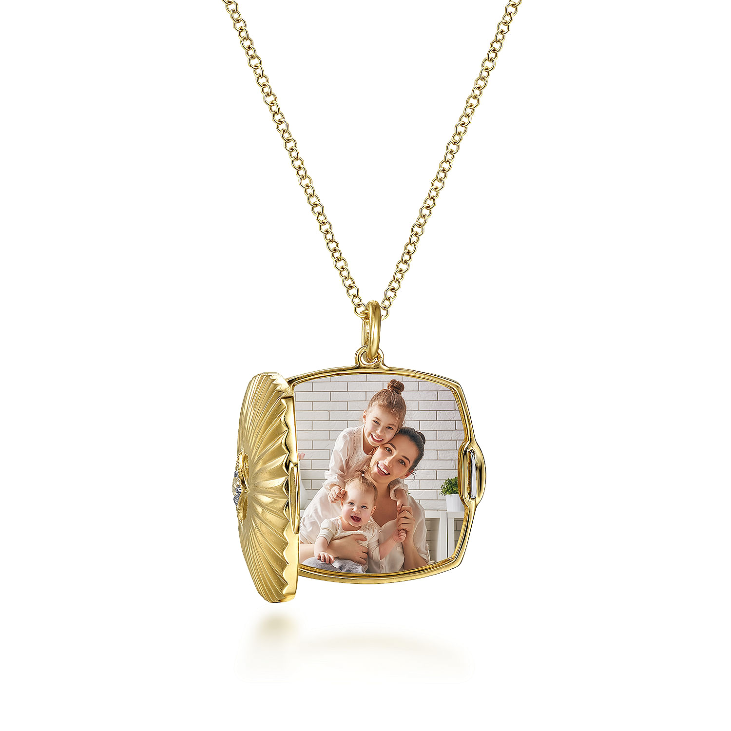 Gabriel & Co. 14K Yellow Gold Textured Locket Necklace