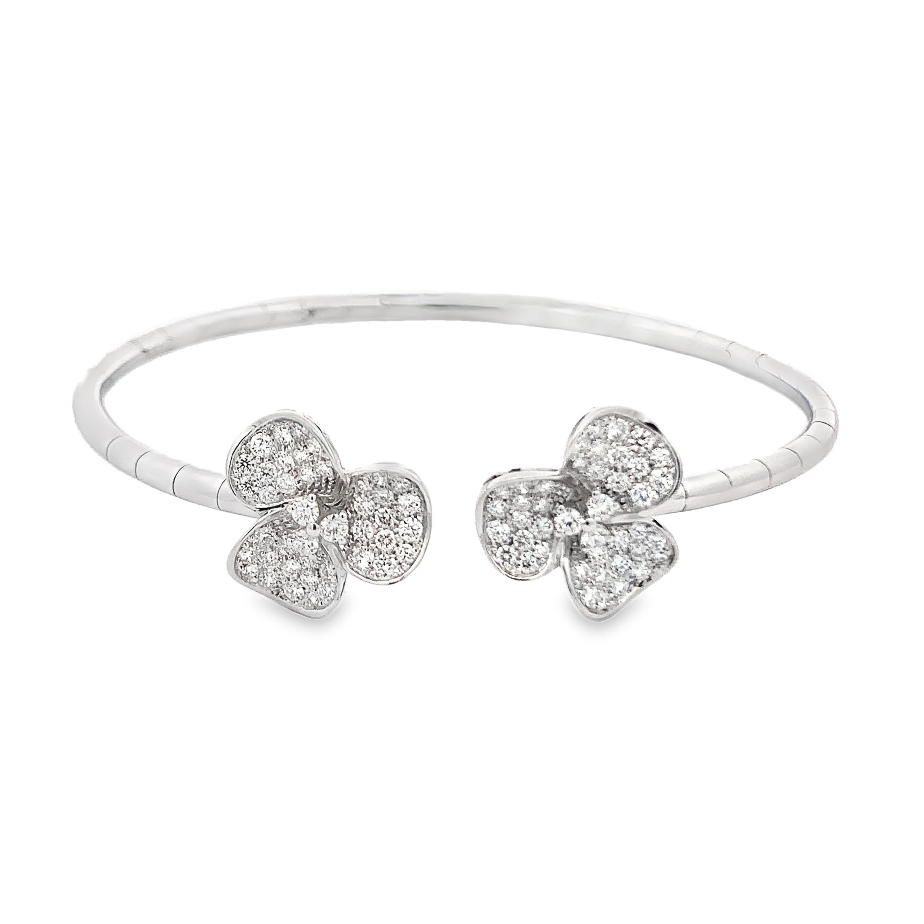 Leo Pizzo 18K White Gold Flower Diamond Bangle