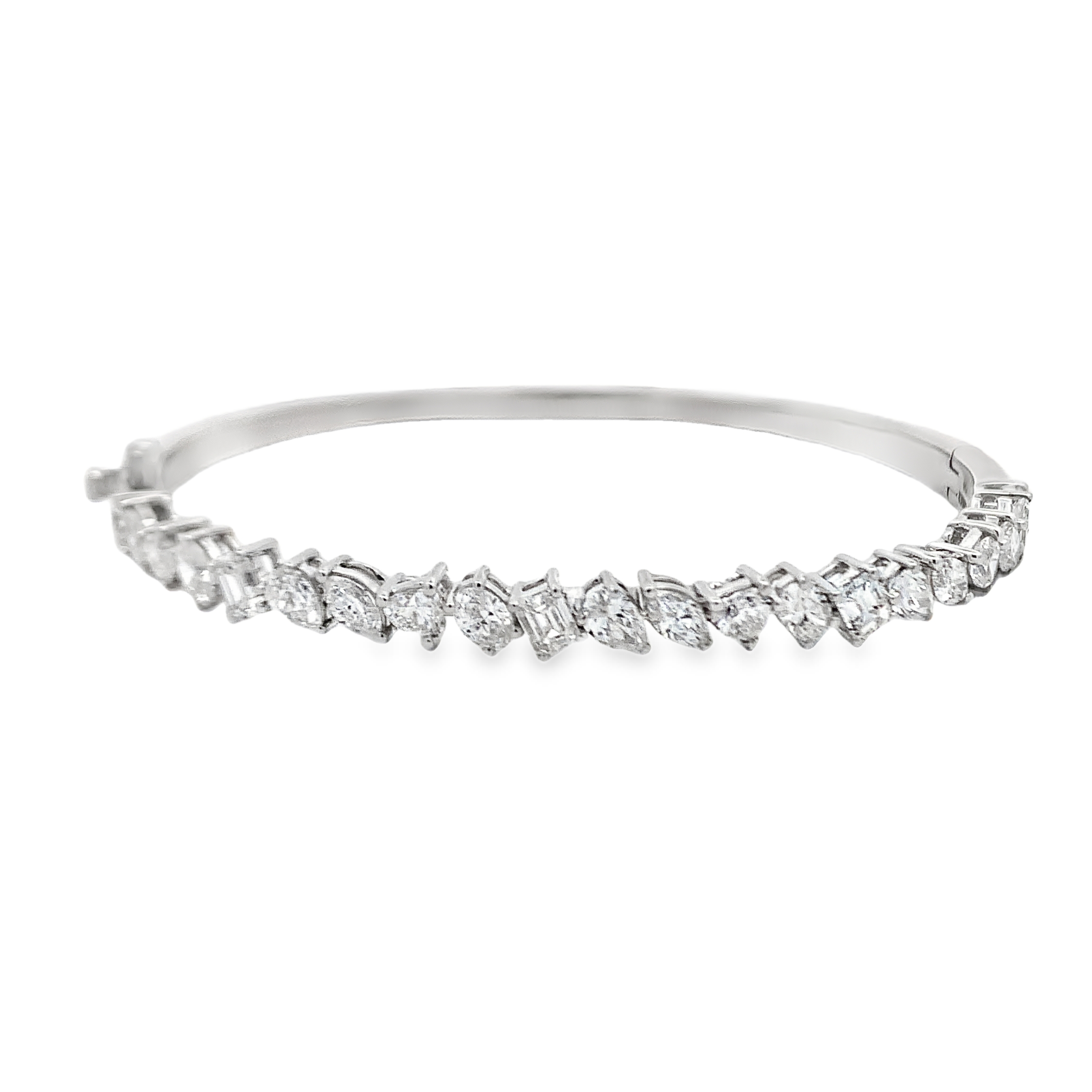 18K White Gold Mixed-Shape Diamond Bangle