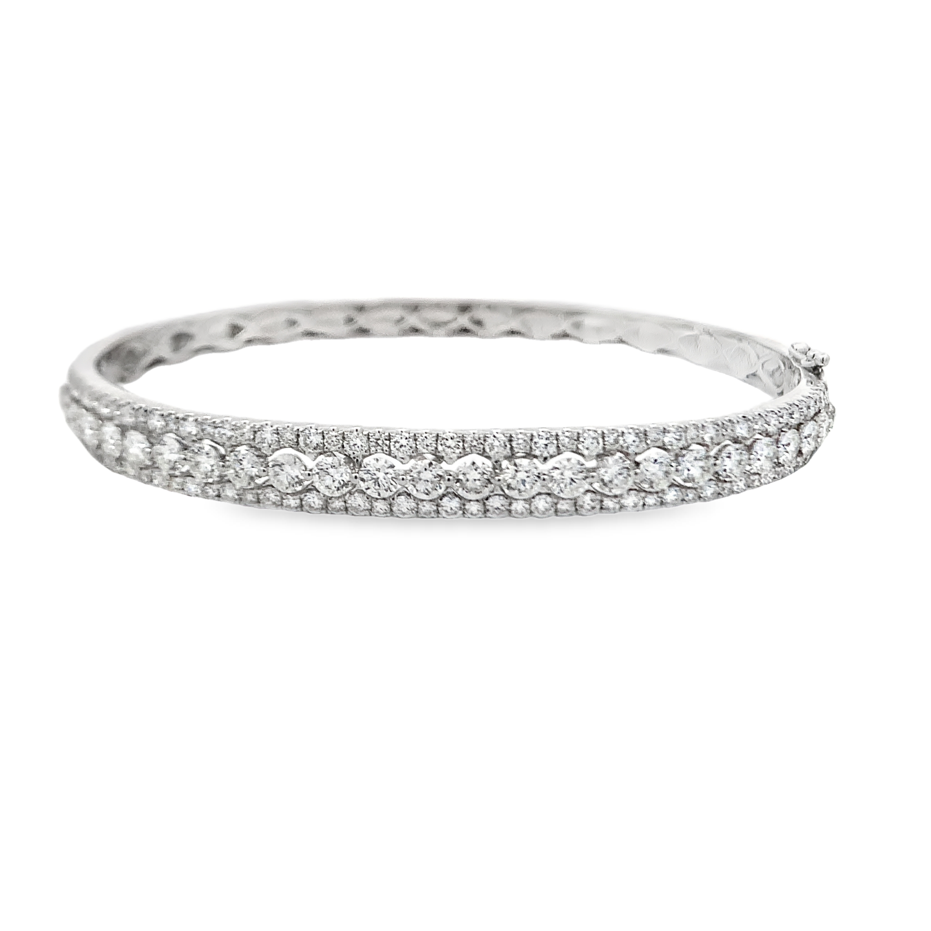 18K White Gold Diamond Bangle