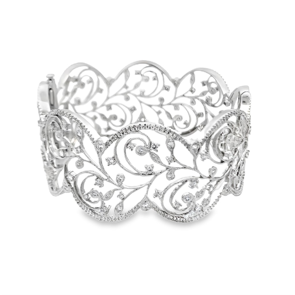 18K 18K White Gold Filigree Diamond Bangle