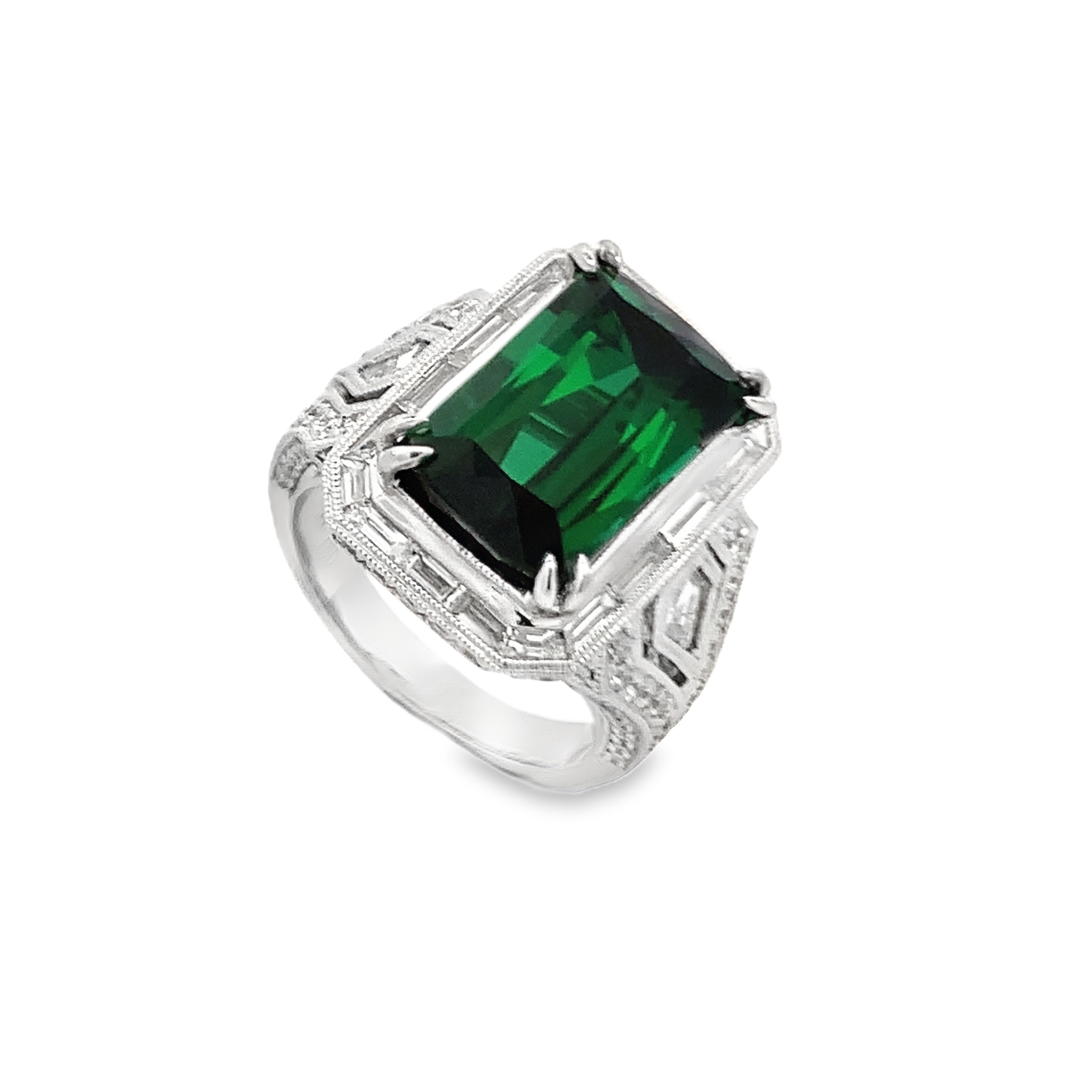 18K White Gold Vintage Style Green Tourmaline Ring