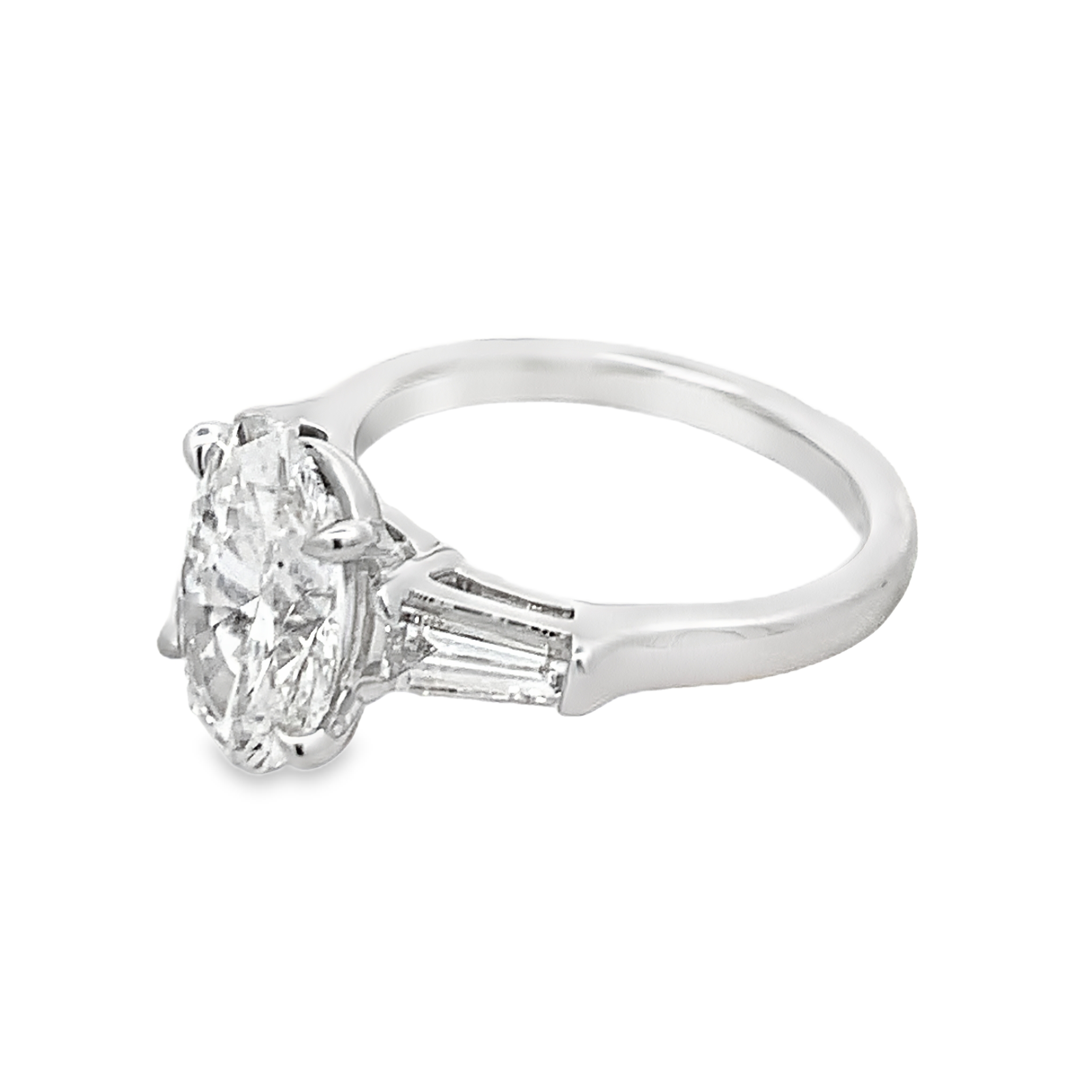 14K White Gold Lab Grown Diamond Oval Engagement Ring