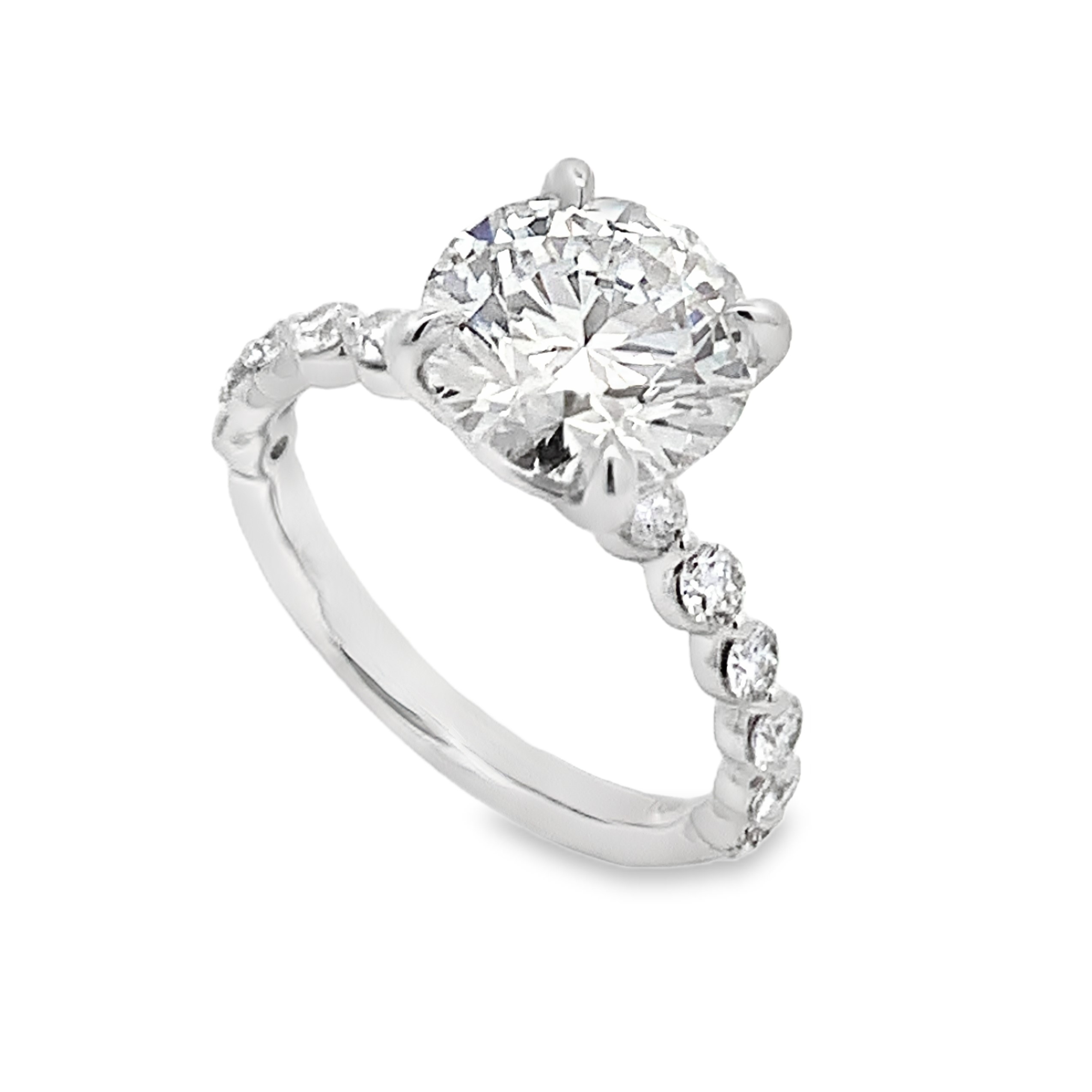 14K White Gold Lab Grown Round Diamond Engagement Ring