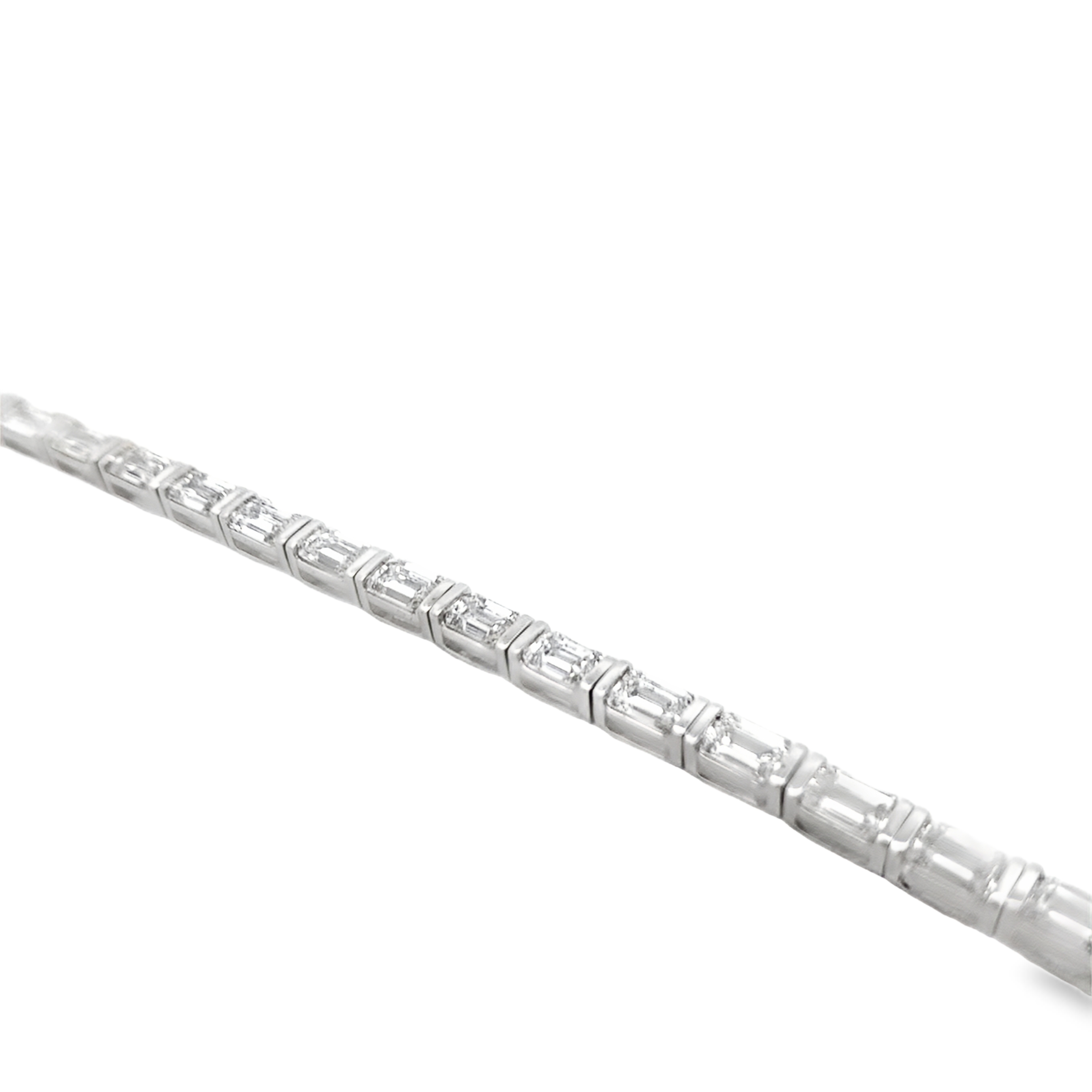 14K White Gold Lab Grown Emerald-Cut Diamond Tennis Bracelet